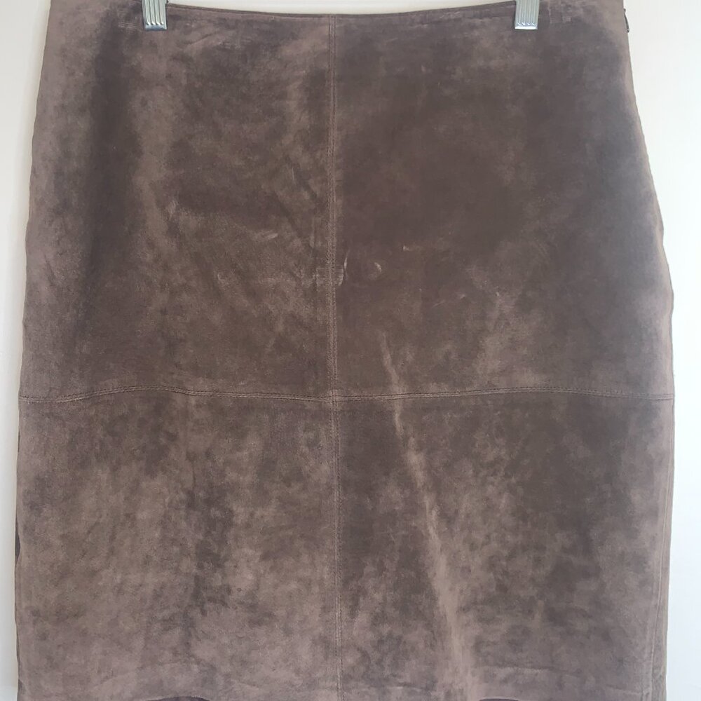 Suede leather skirt